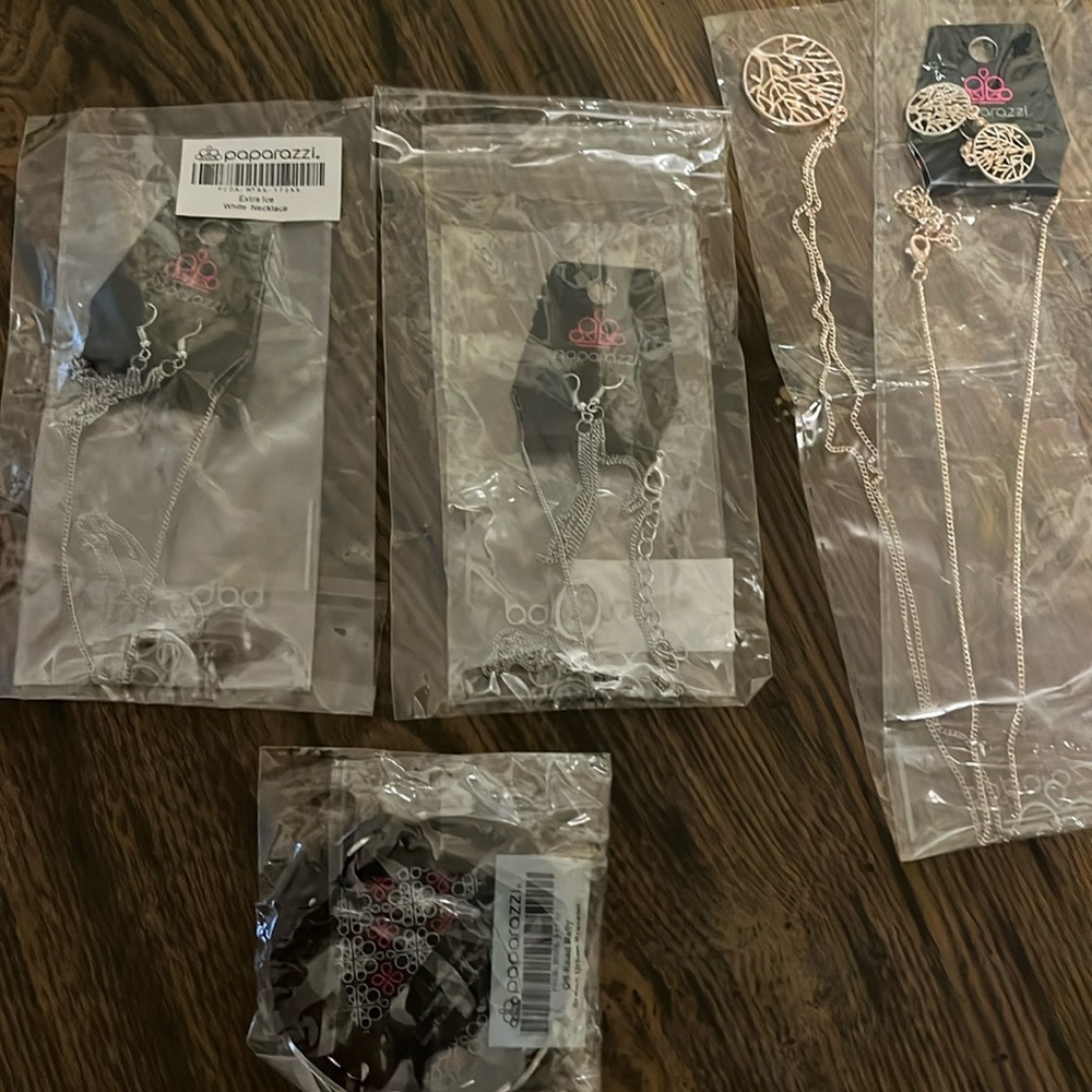 Necklace with earrings